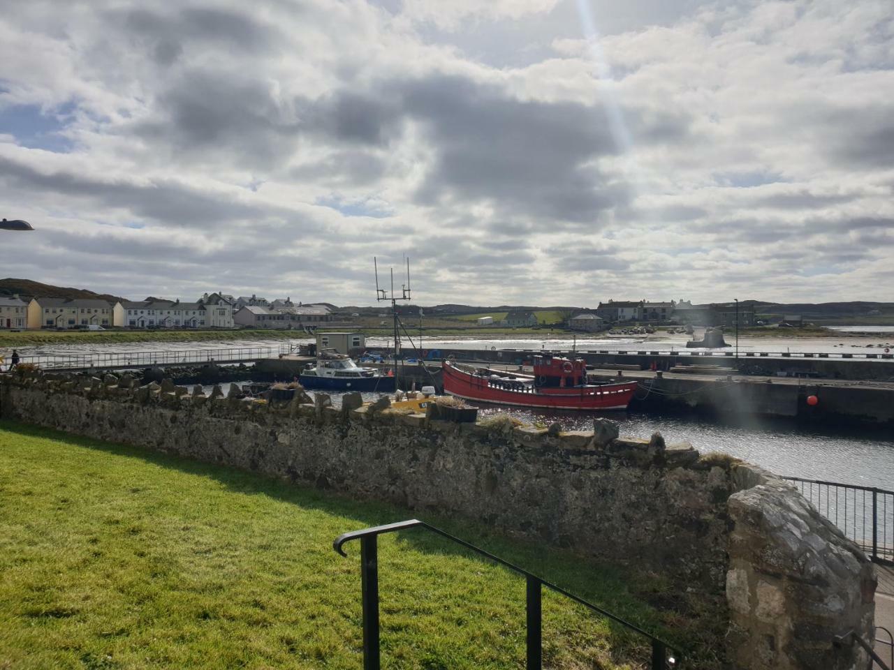 Manor House Rathlin Island Ξενοδοχείο Ballycastle Εξωτερικό φωτογραφία