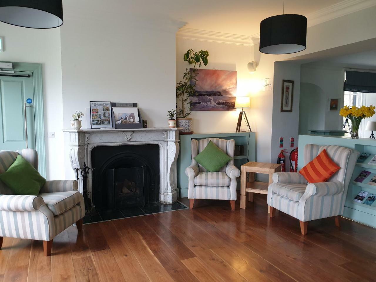 Manor House Rathlin Island Ξενοδοχείο Ballycastle Εξωτερικό φωτογραφία